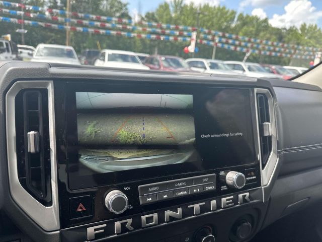 2025 Nissan Frontier King Cab 4x4 SV