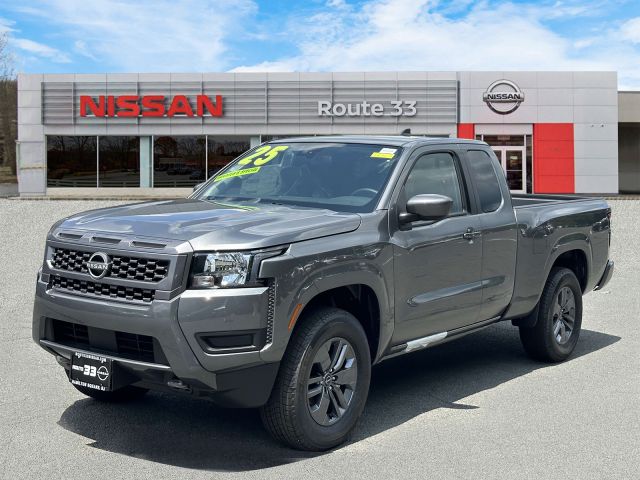 2025 Nissan Frontier King Cab 4x4 SV