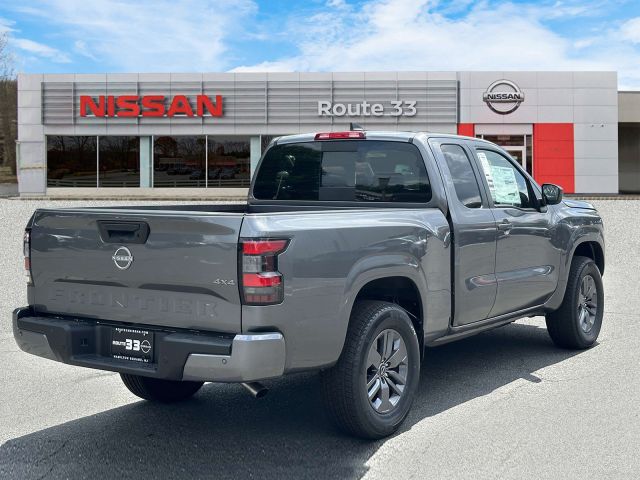 2025 Nissan Frontier King Cab 4x4 SV