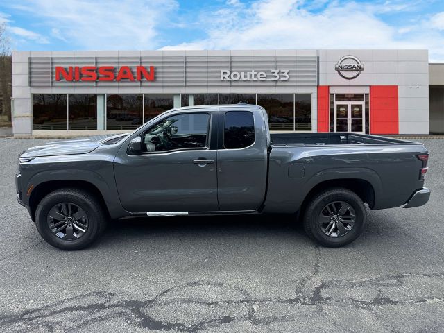 2025 Nissan Frontier King Cab 4x4 SV