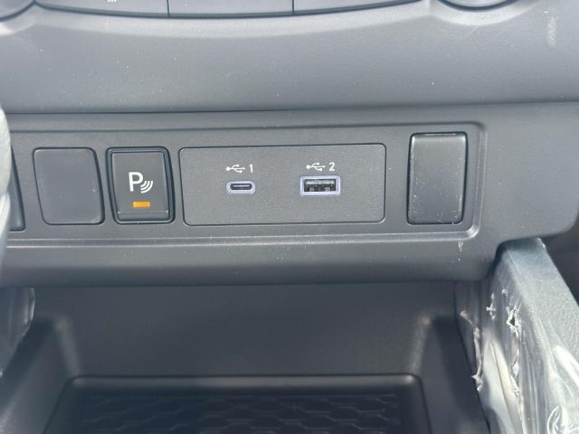 2025 Nissan Frontier King Cab 4x4 SV