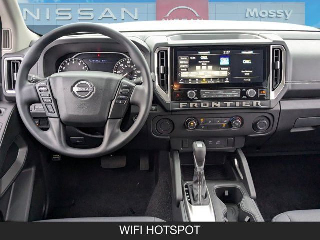 2025 Nissan Frontier SV 2025 Nissan Frontier SV