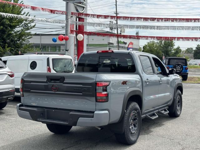 2025 Nissan Frontier Crew Cab 4x4 PRO-4X