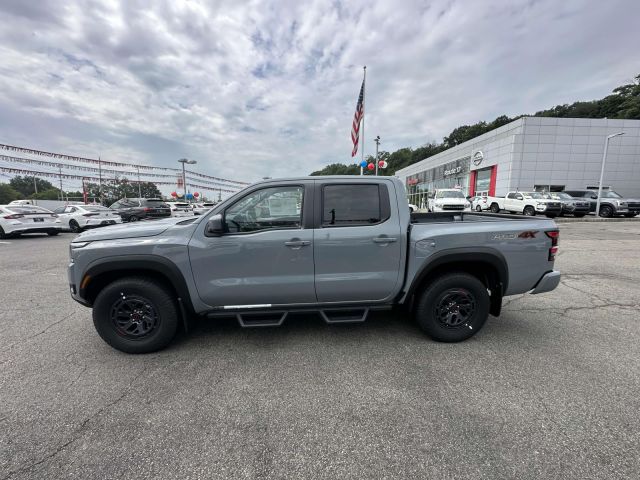 2025 Nissan Frontier Crew Cab 4x4 PRO-4X