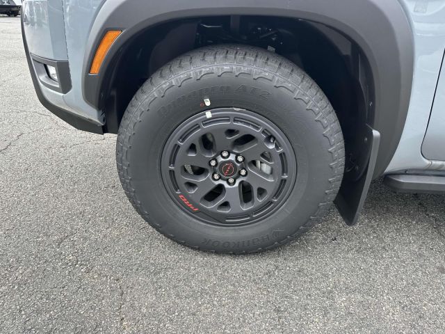 2025 Nissan Frontier Crew Cab 4x4 PRO-4X