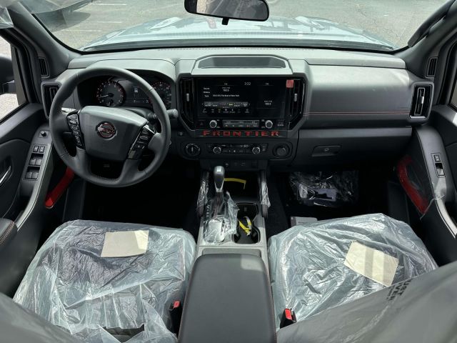 2025 Nissan Frontier Crew Cab 4x4 PRO-4X
