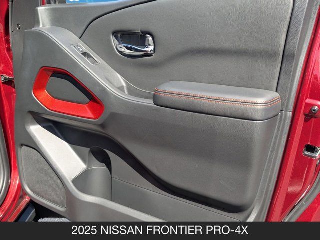 2025 Nissan Frontier PRO-4X 2025 Nissan Frontier PRO-4X