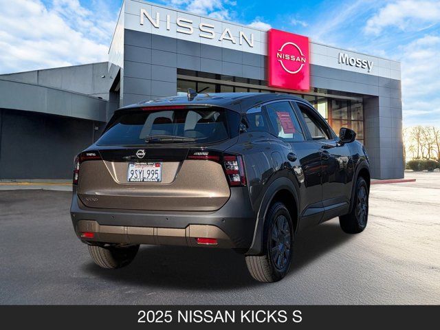 2025 Nissan Kicks S 2025 Nissan Kicks S