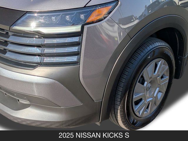 2025 Nissan Kicks S
