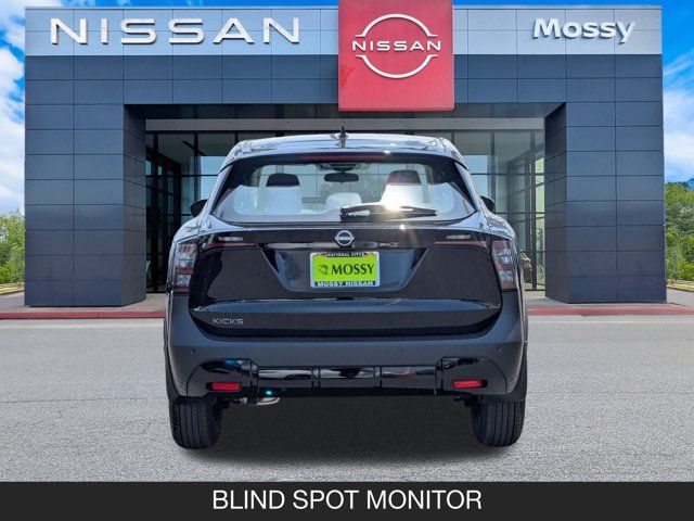 2025 Nissan Kicks S 2025 Nissan Kicks S