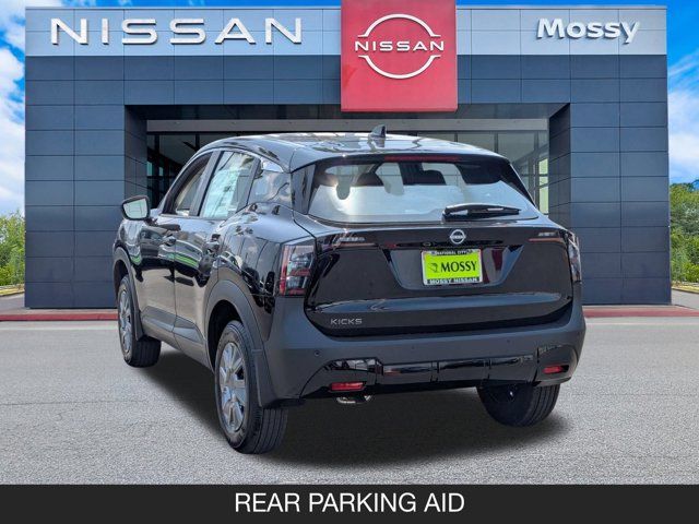 2025 Nissan Kicks S 2025 Nissan Kicks S