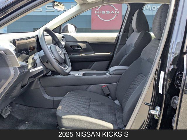 2025 Nissan Kicks S 2025 Nissan Kicks S