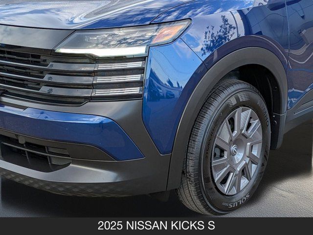 2025 Nissan Kicks S 2025 Nissan Kicks S