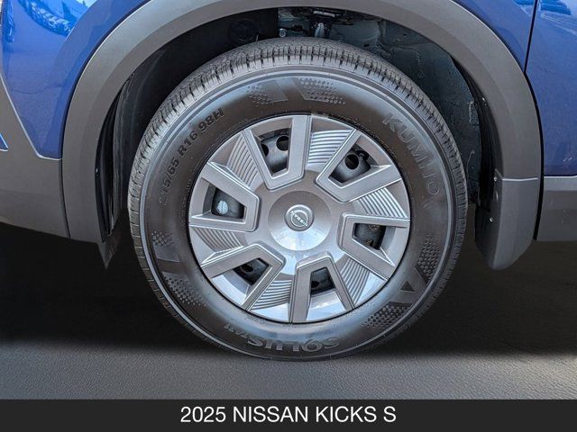 2025 Nissan Kicks S 2025 Nissan Kicks S