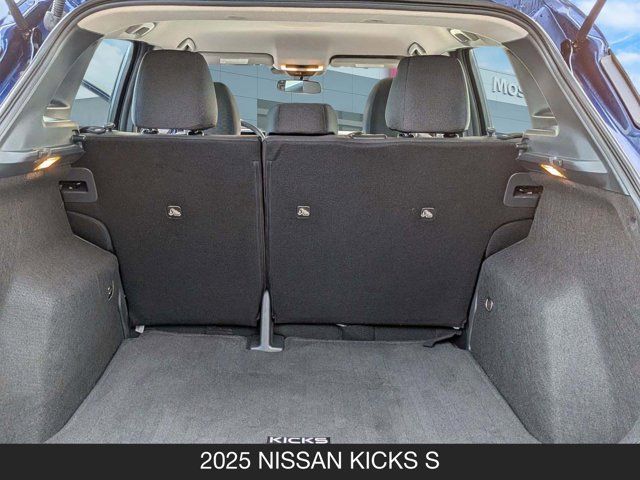 2025 Nissan Kicks S 2025 Nissan Kicks S