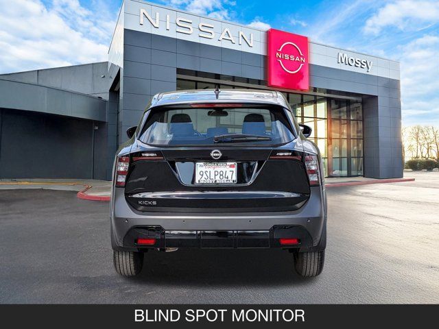 2025 Nissan Kicks S 2025 Nissan Kicks S