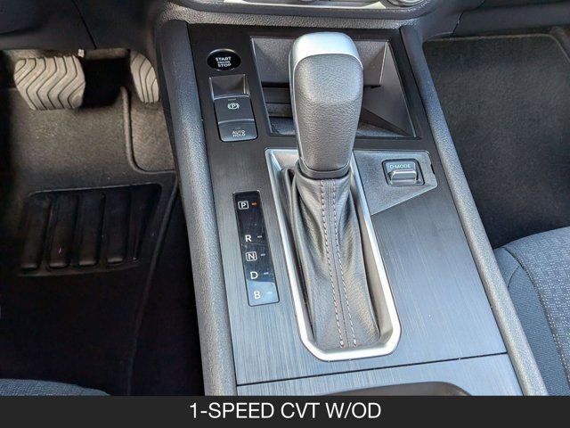 2025 Nissan Kicks S 2025 Nissan Kicks S