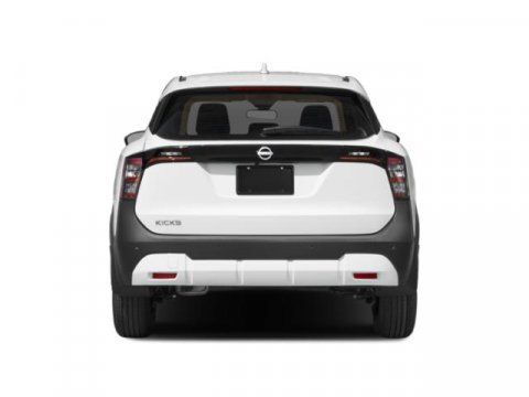 2025 Nissan Kicks S