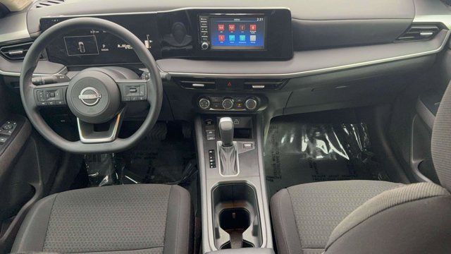 2025 Nissan Kicks S 2025 Nissan Kicks S