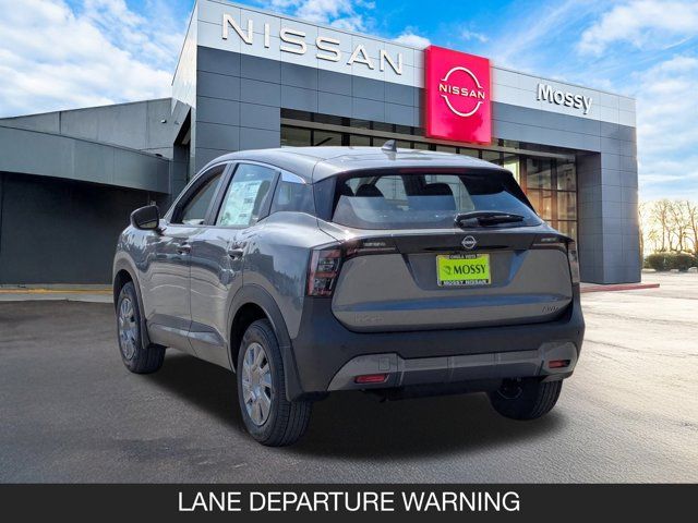 2025 Nissan Kicks S 2025 Nissan Kicks S