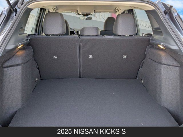 2025 Nissan Kicks S 2025 Nissan Kicks S