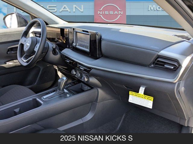 2025 Nissan Kicks S 2025 Nissan Kicks S