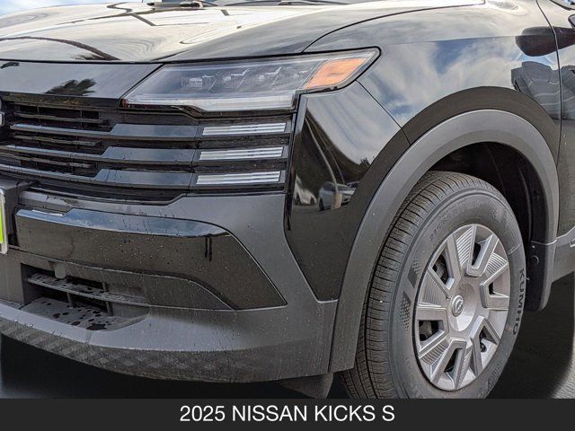 2025 Nissan Kicks S 2025 Nissan Kicks S