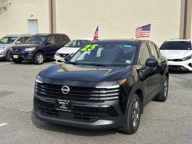 2025 Nissan Kicks S 2025 Nissan Kicks S