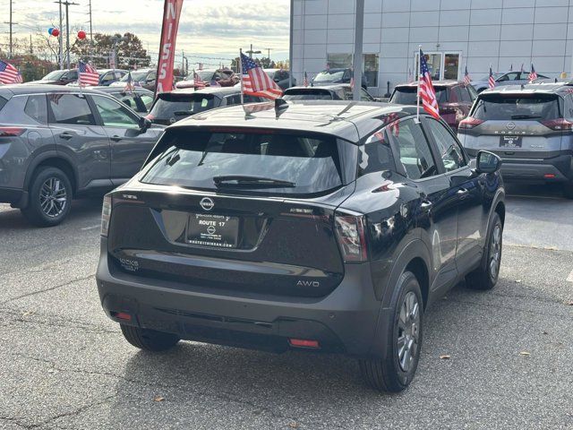 2025 Nissan Kicks S 2025 Nissan Kicks S