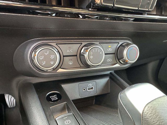 2025 Nissan Kicks S 2025 Nissan Kicks S