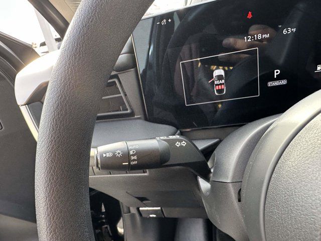 2025 Nissan Kicks S 2025 Nissan Kicks S