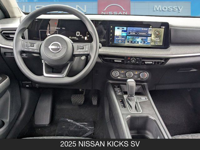 2025 Nissan Kicks SV 2025 Nissan Kicks SV