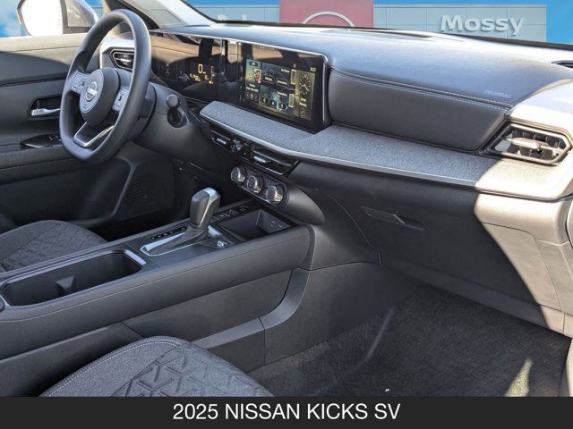 2025 Nissan Kicks SV 2025 Nissan Kicks SV