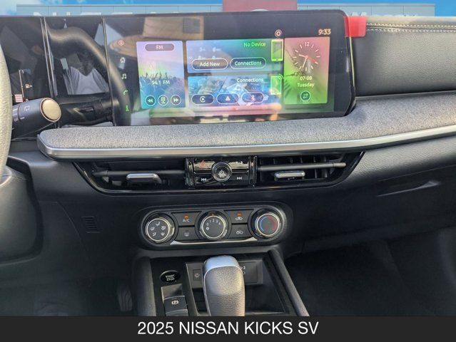 2025 Nissan Kicks SV 2025 Nissan Kicks SV