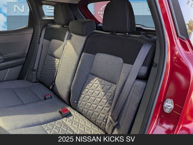 2025 Nissan Kicks SV 2025 Nissan Kicks SV
