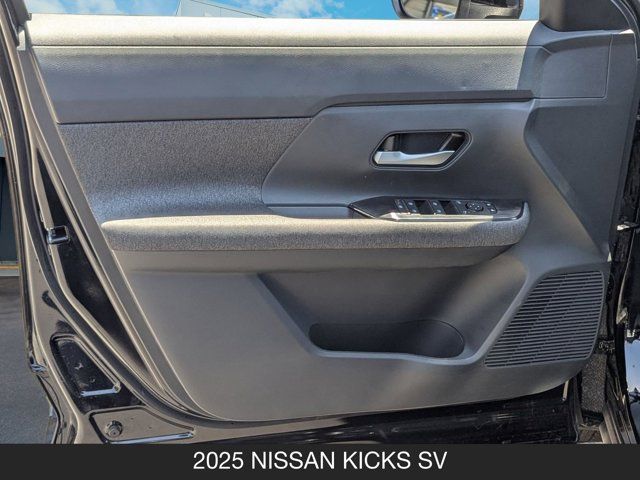 2025 Nissan Kicks SV 2025 Nissan Kicks SV