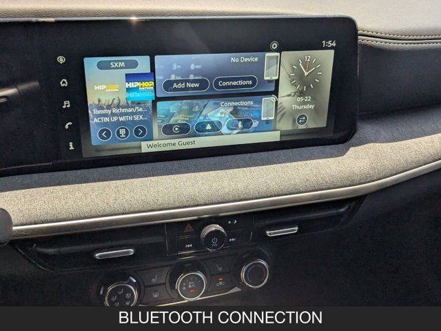 2025 Nissan Kicks SV 2025 Nissan Kicks SV