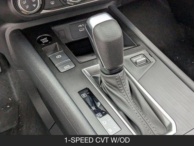 2025 Nissan Kicks SV 2025 Nissan Kicks SV