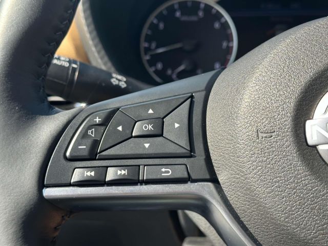 2025 Nissan Kicks SV AWD