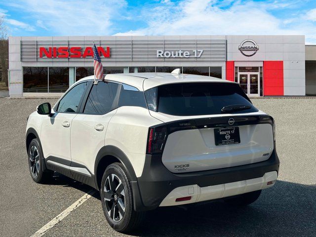 2025 Nissan Kicks SV