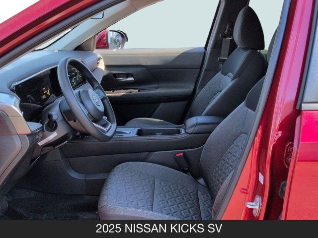 2025 Nissan Kicks SV