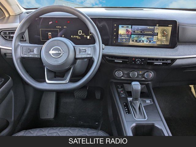 2025 Nissan Kicks SV 2025 Nissan Kicks SV