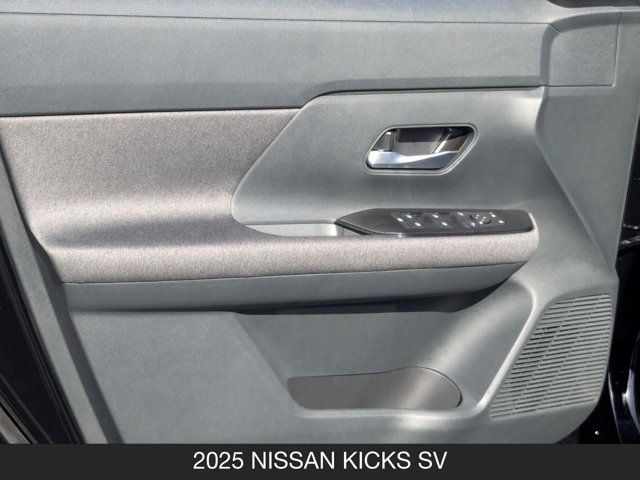 2025 Nissan Kicks SV 2025 Nissan Kicks SV