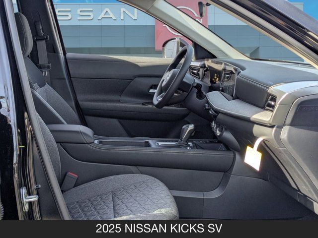 2025 Nissan Kicks SV 2025 Nissan Kicks SV