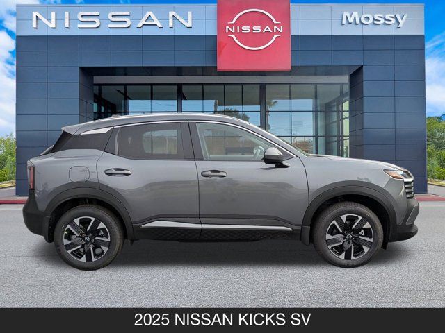 2025 Nissan Kicks SV 2025 Nissan Kicks SV