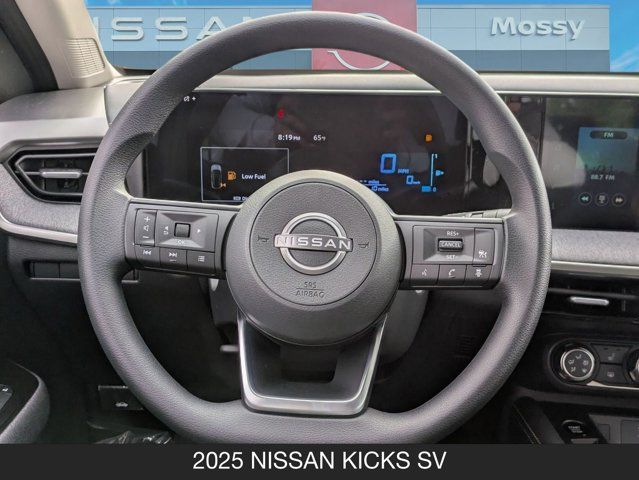 2025 Nissan Kicks SV 2025 Nissan Kicks SV