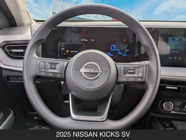 2025 Nissan Kicks SV 2025 Nissan Kicks SV