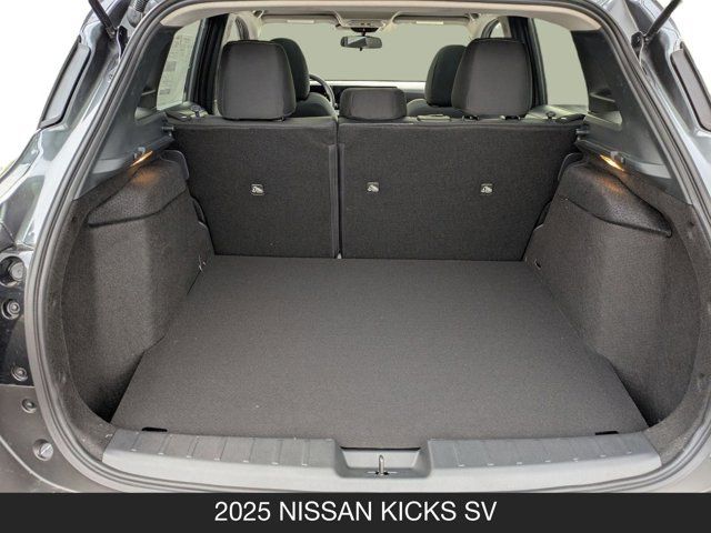 2025 Nissan Kicks SV