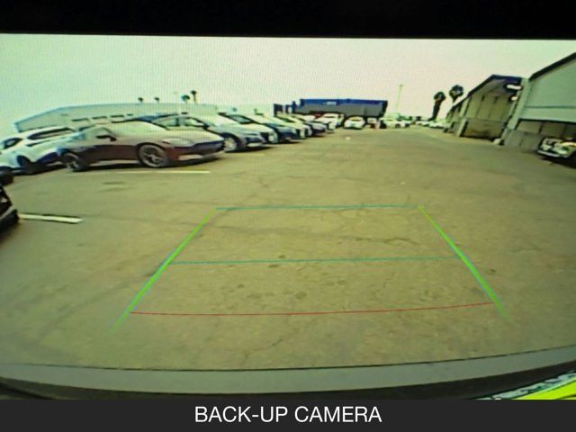 2025 Nissan Kicks SV 2025 Nissan Kicks SV