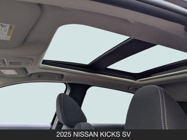 2025 Nissan Kicks SV